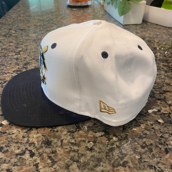 New Era New York Yankees Snapback Hat - Picture 2 of 4